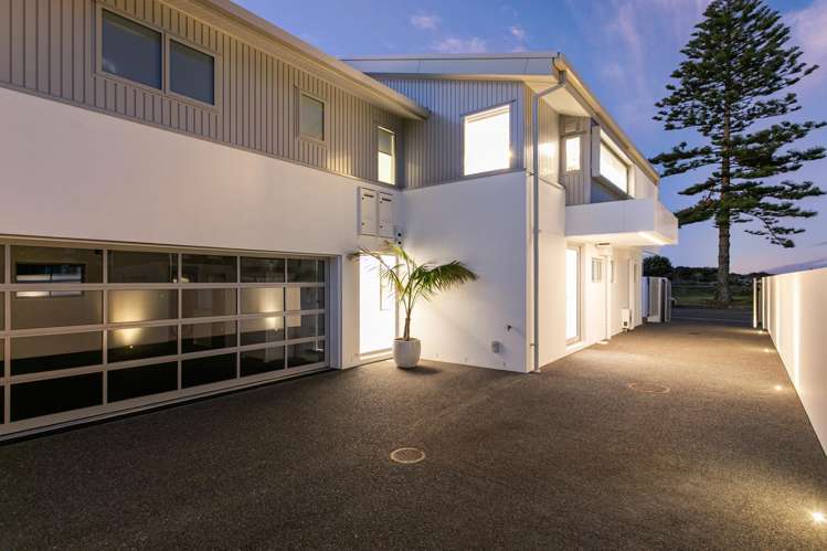 88 Marine Parade Mount Maunganui_30