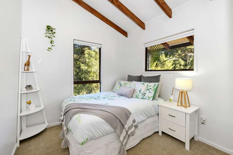 341 Ridge Road Paremoremo_11