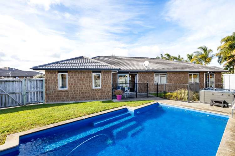 5 Allgood Place Rototuna North_1