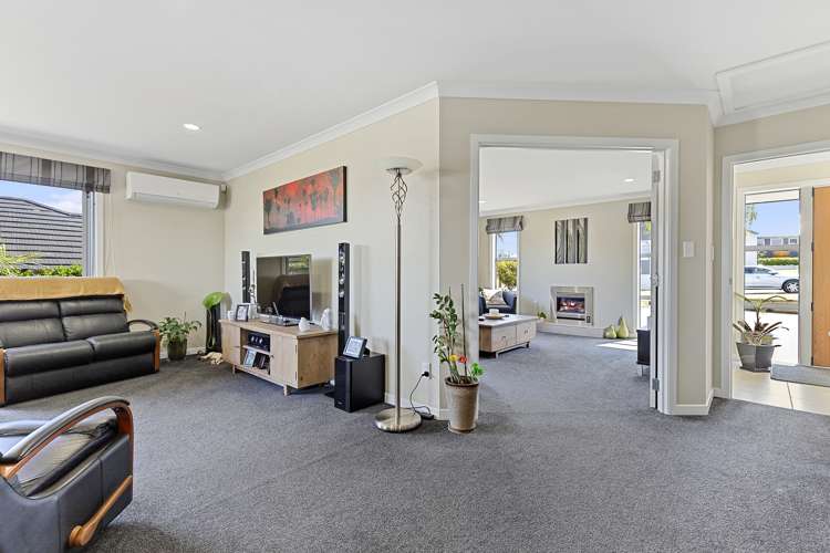 7 Hawkridge Rise Huntington_7