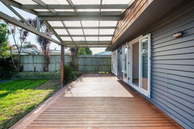 27A Macdonald Road Glenview_16