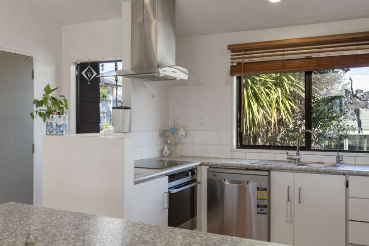 6 Taylor Street Ohauiti_6