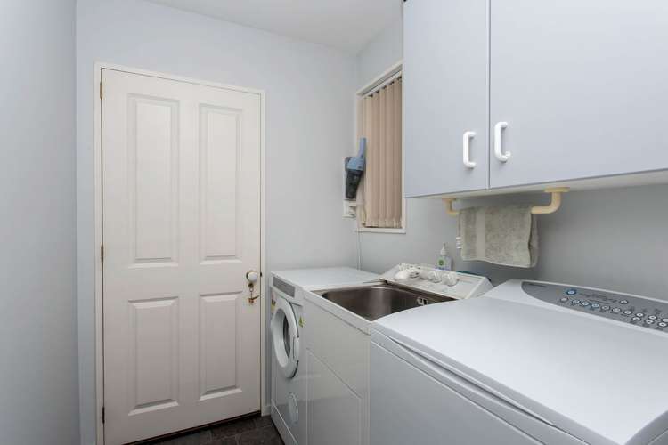 8 Jerez Place Hei Hei_11