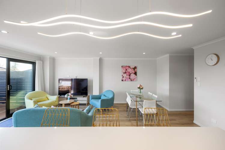 1/36 Maanihi Drive Rototuna North_9