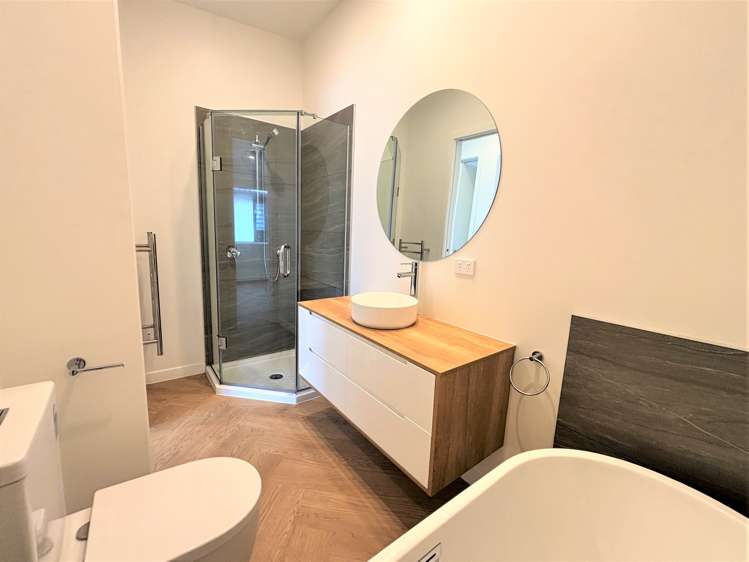 9/8 Bennett Road Pakuranga_16