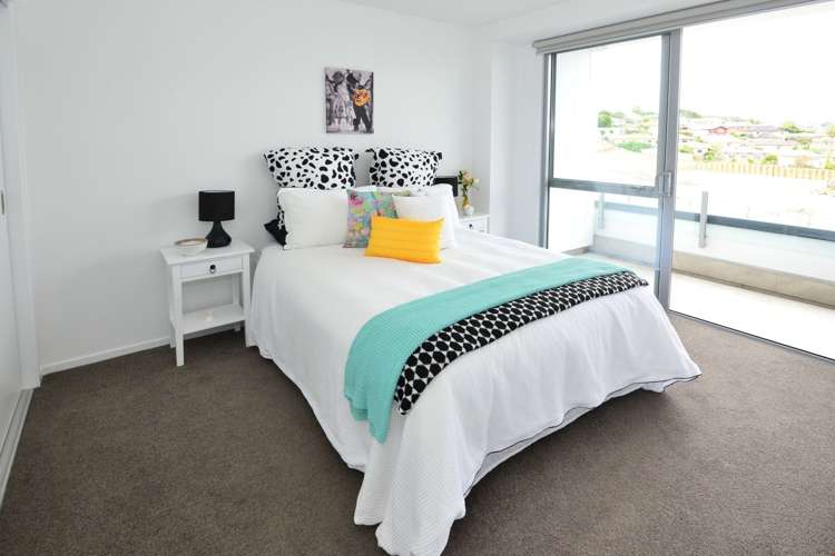 122/17 Link Crescent Stanmore Bay_4