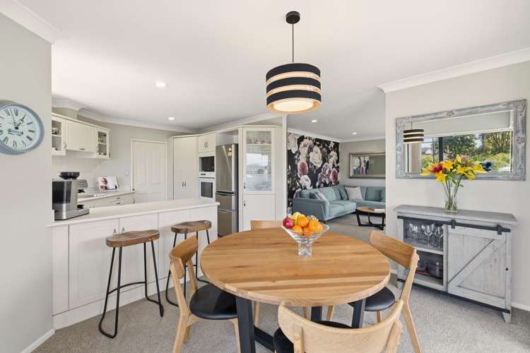 61 Stableford Drive Pyes Pa_6