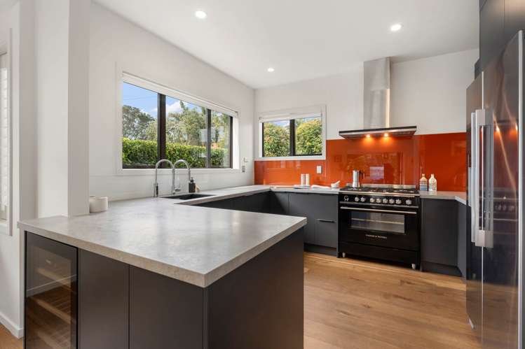 16 Komaru Street Remuera_12