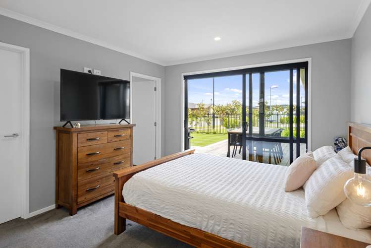 17 Halpin Drive Lincoln_14