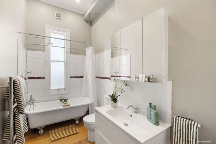 1/2 Milton Road Northcote Point_14