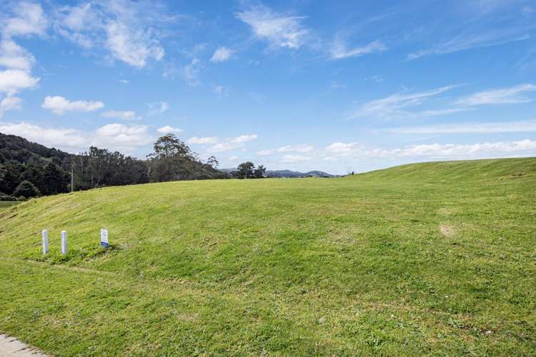 Rock Ridge Drive Kamo West_16