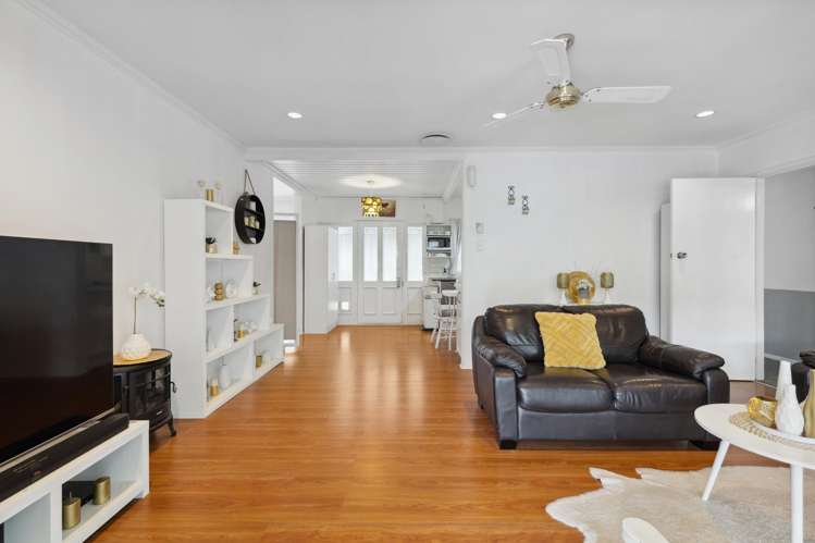 45 Tomin Road Glenview_7