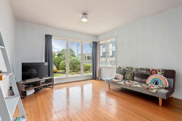 1/61 Neil Avenue Te Atatu Peninsula_2