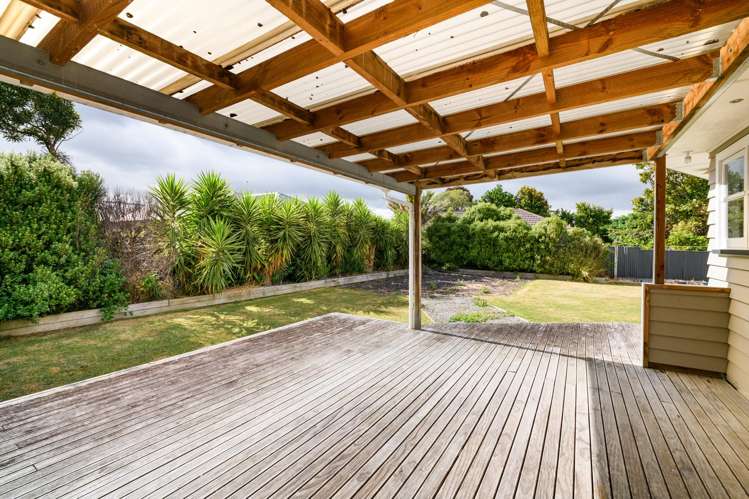 18 Woburn Place Takaro_13