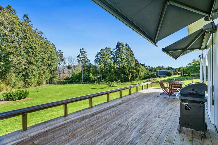 76 Riddell Road_0