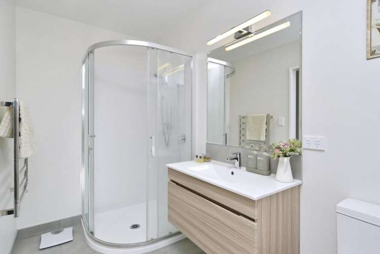 5 Clarendon Place Rangiora_11