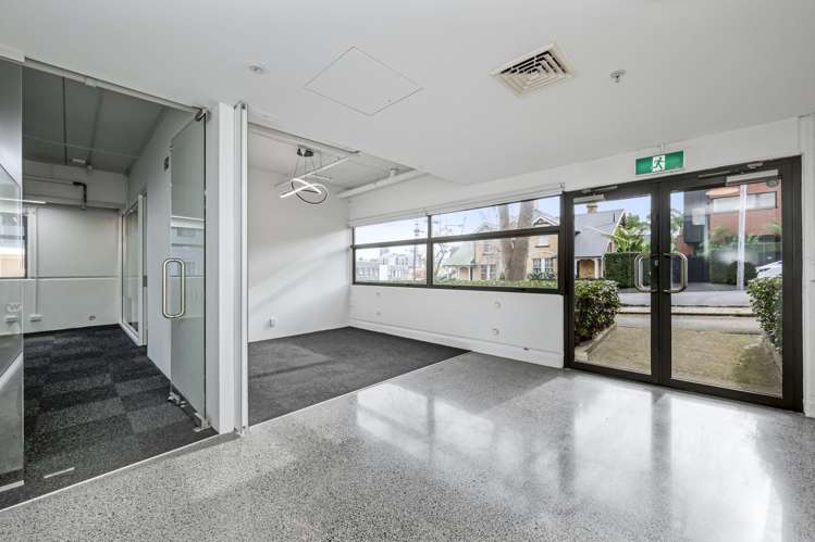 2a/8 Heather Street Parnell_7