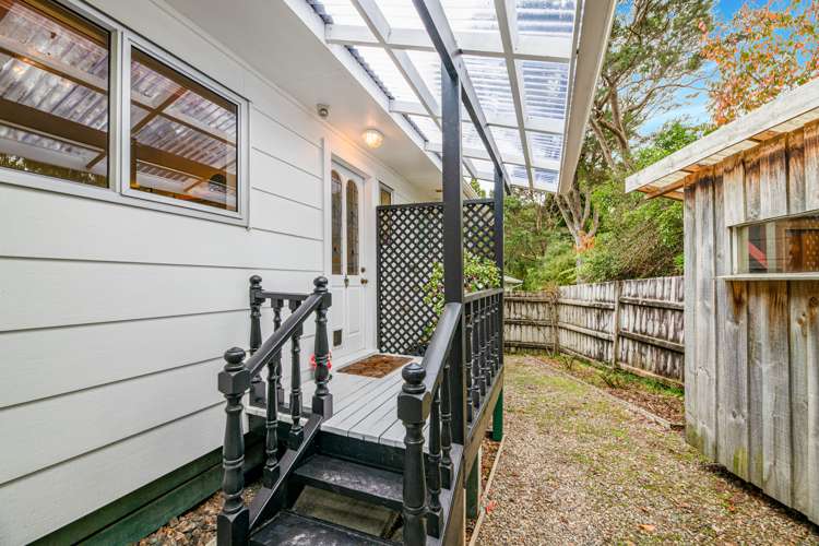 1/22 Wirihana Road Titirangi_16