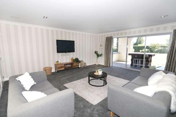 141 Milton Road South Elgin_9