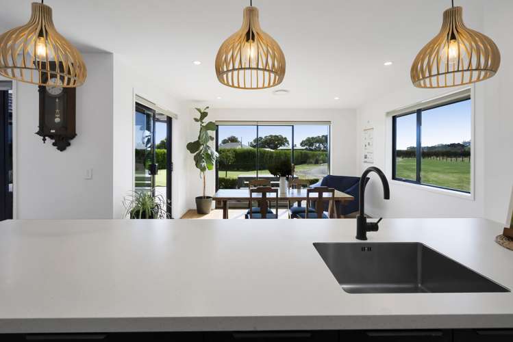 8 Tikorangi Road East Tikorangi_16