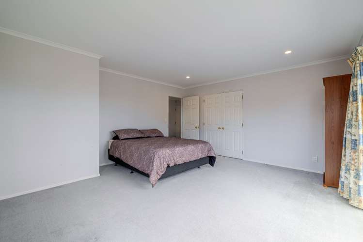 120 Pacific Drive Fitzherbert_23