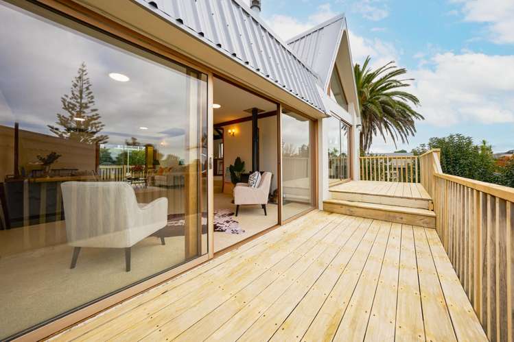 14 Glamorgan Drive Torbay_6