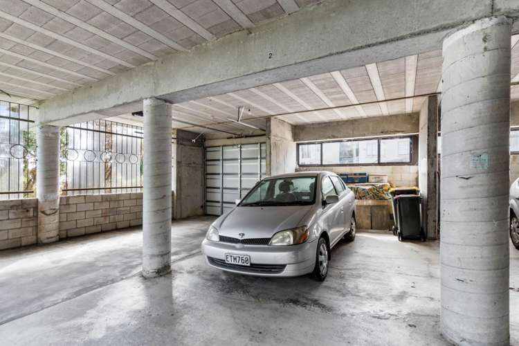 2/27 Rangatira Road Birkdale_13