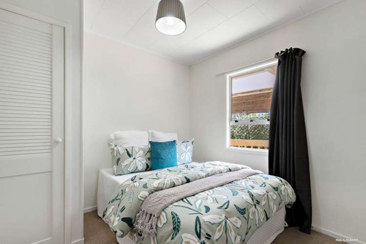 6 Lorena Place West Harbour_8