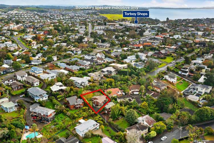 2/970 Beach Road Torbay_20