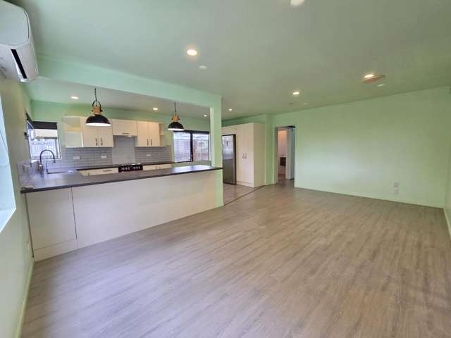 323a Hobsonville Road 1626_4