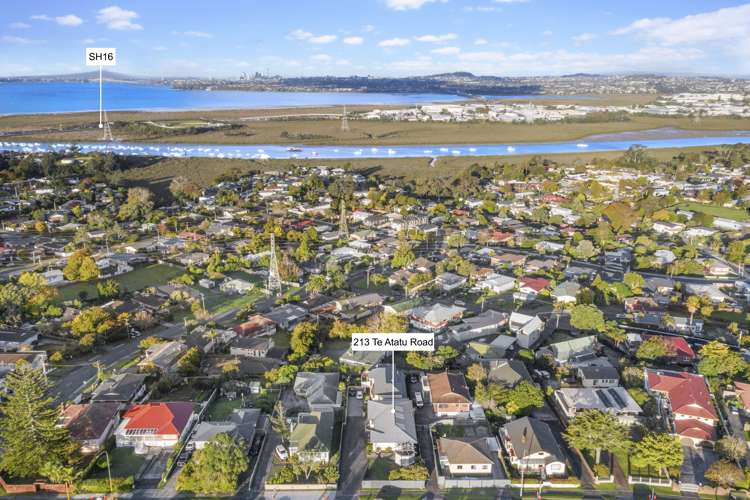 213 Te Atatu Road Te Atatu South_23