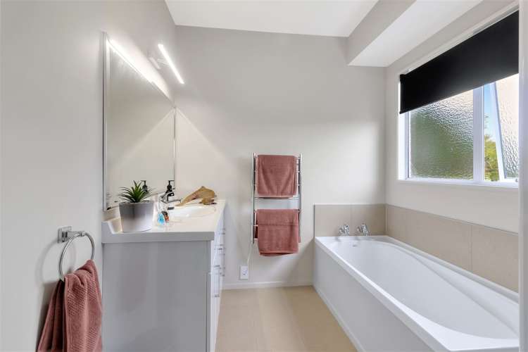 61 Whatapaka Road Karaka_20