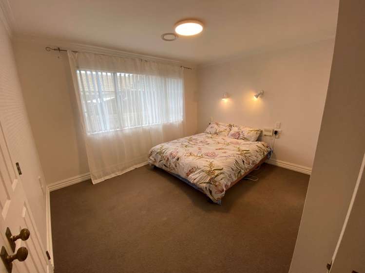 9 Hinton Place 11554_7