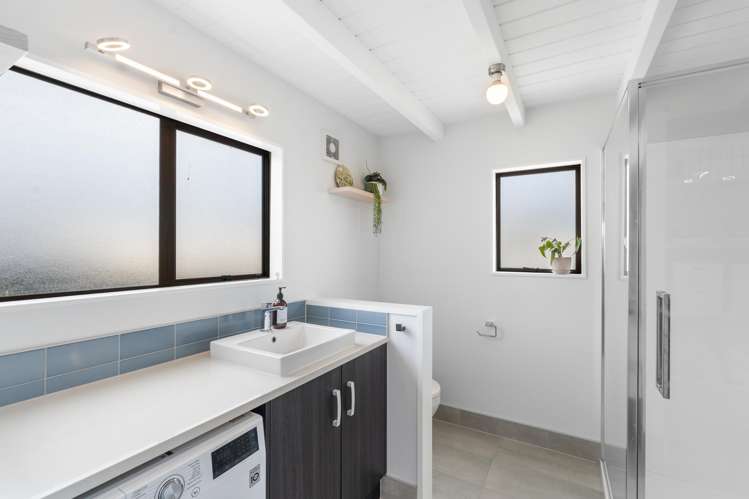 16b Bay Street Red Beach_15