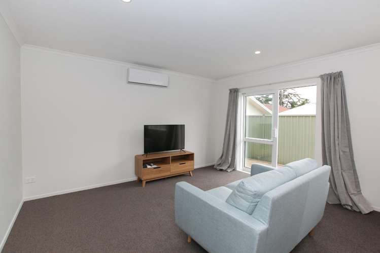 3/7 Burrows Place 1067_3