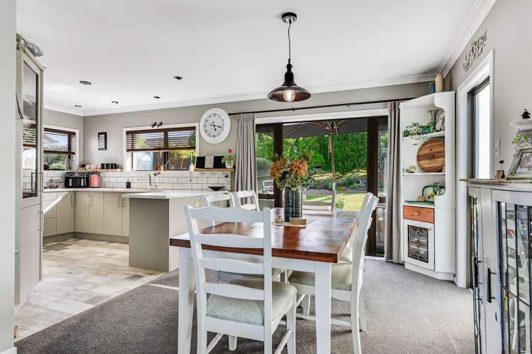 19 Maple Avenue Dinsdale_6