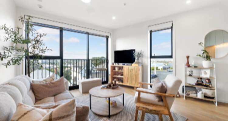306/2 Finch Street_0