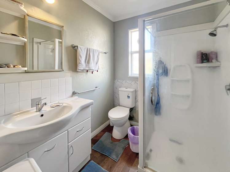 2 Hendon Place 2147_8