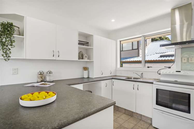 3/38 Shackleton Road Mount Eden_5