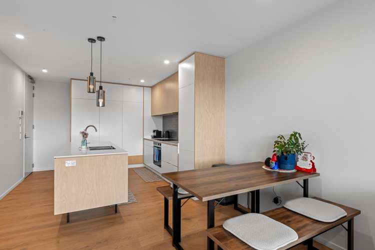 304/32 Anzac Road Browns Bay_6