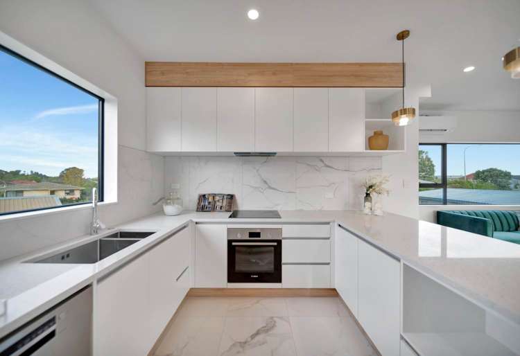 723B Massey Road Mangere_1