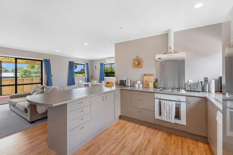 2768 Lake Ferry Road_5