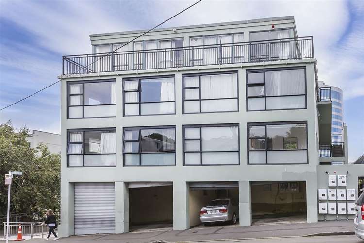 8/217 The Terrace Wellington Central_6