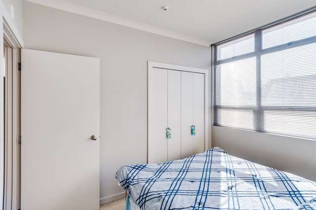 1b/3 Shakespeare Road Napier South_1