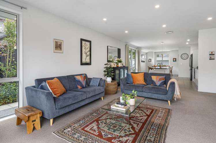 36 Applefield Court Northwood_3