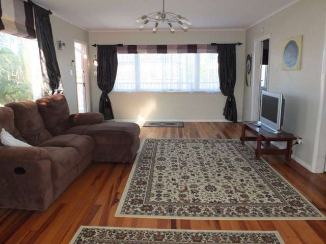 19 Ocean Beach Street Foxton Beach_2