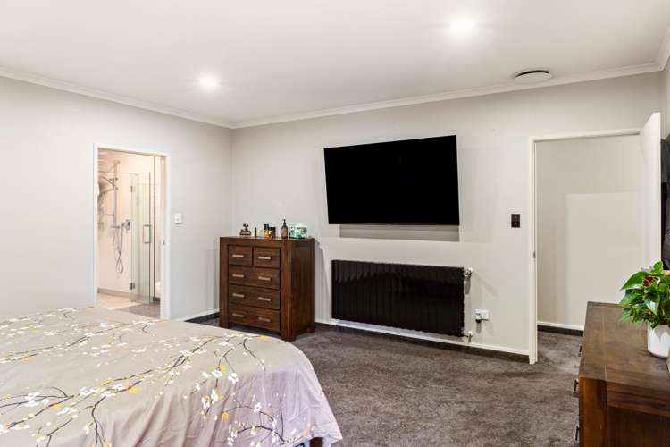 4 Claire Place Lytton West_11