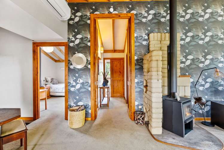 155 Riverside Drive Parahaki_8