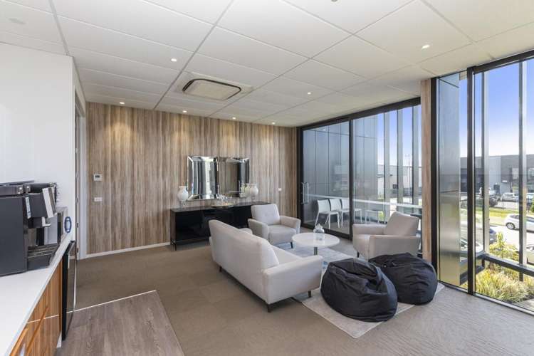 15 Avenger Cres Wigram_11