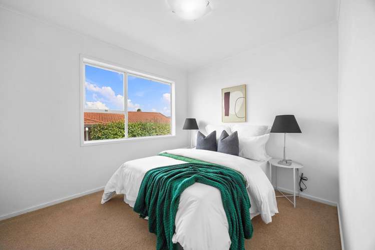 13 Booralee Avenue Botany Downs_13